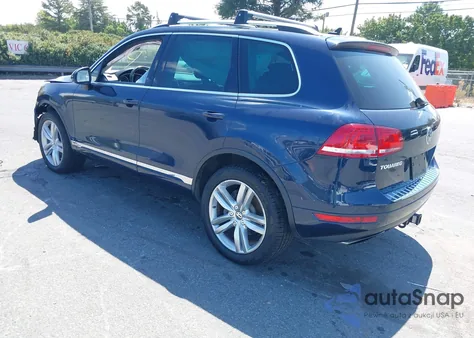 2014 Volkswagen Touareg 3.6L Executive from USA, damaged, VIN WVGEF9BP6ED015293